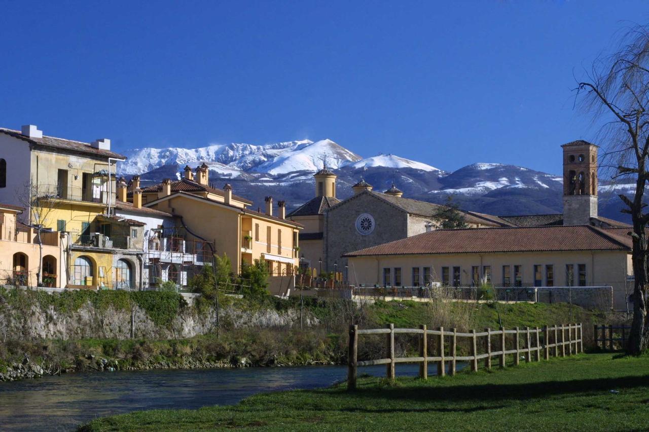 Acque Del Velino B&B Rieti Luaran gambar